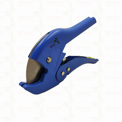Se trata de un dispositivo de corte de tuberías de plástico azul, con un corte PPR ISO9001 DIN8077/8078 20-40MM