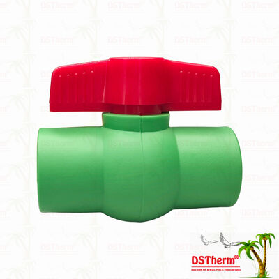 PPR válvula de bolas de plástico con bola de plástico para el sistema de plomería 20-63mm cero fugas