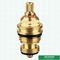 Cartuchos de cobre amarillo abiertos lentos rápidos modificados para requisitos particulares de la válvula de CW617N